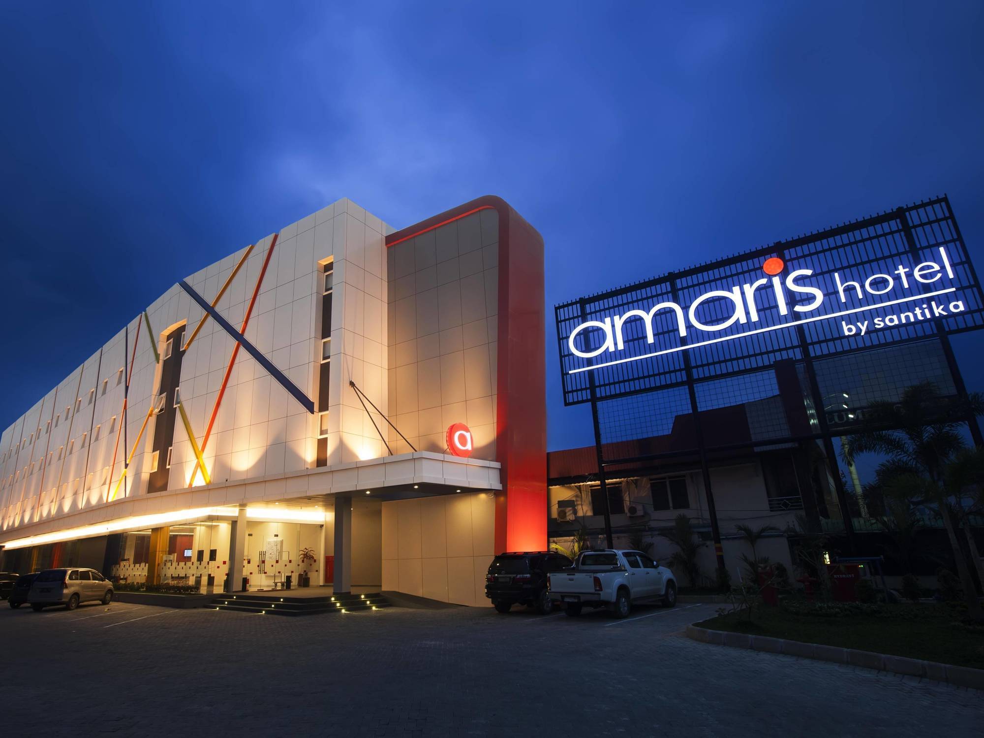 Amaris Hotel Samarinda Exterior photo